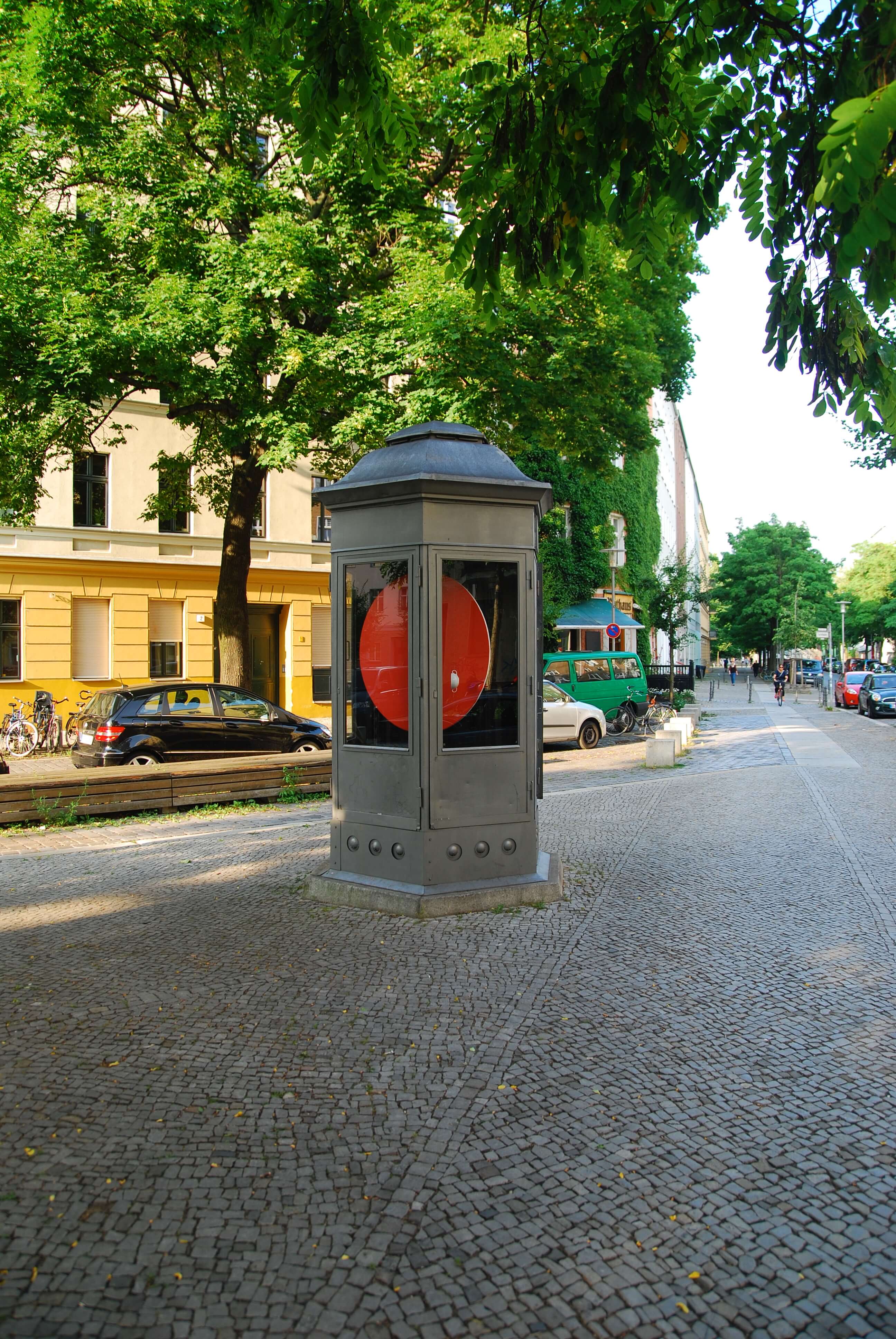 Ausstellungsprojekt Käthes Apfel, Linienverzweiger