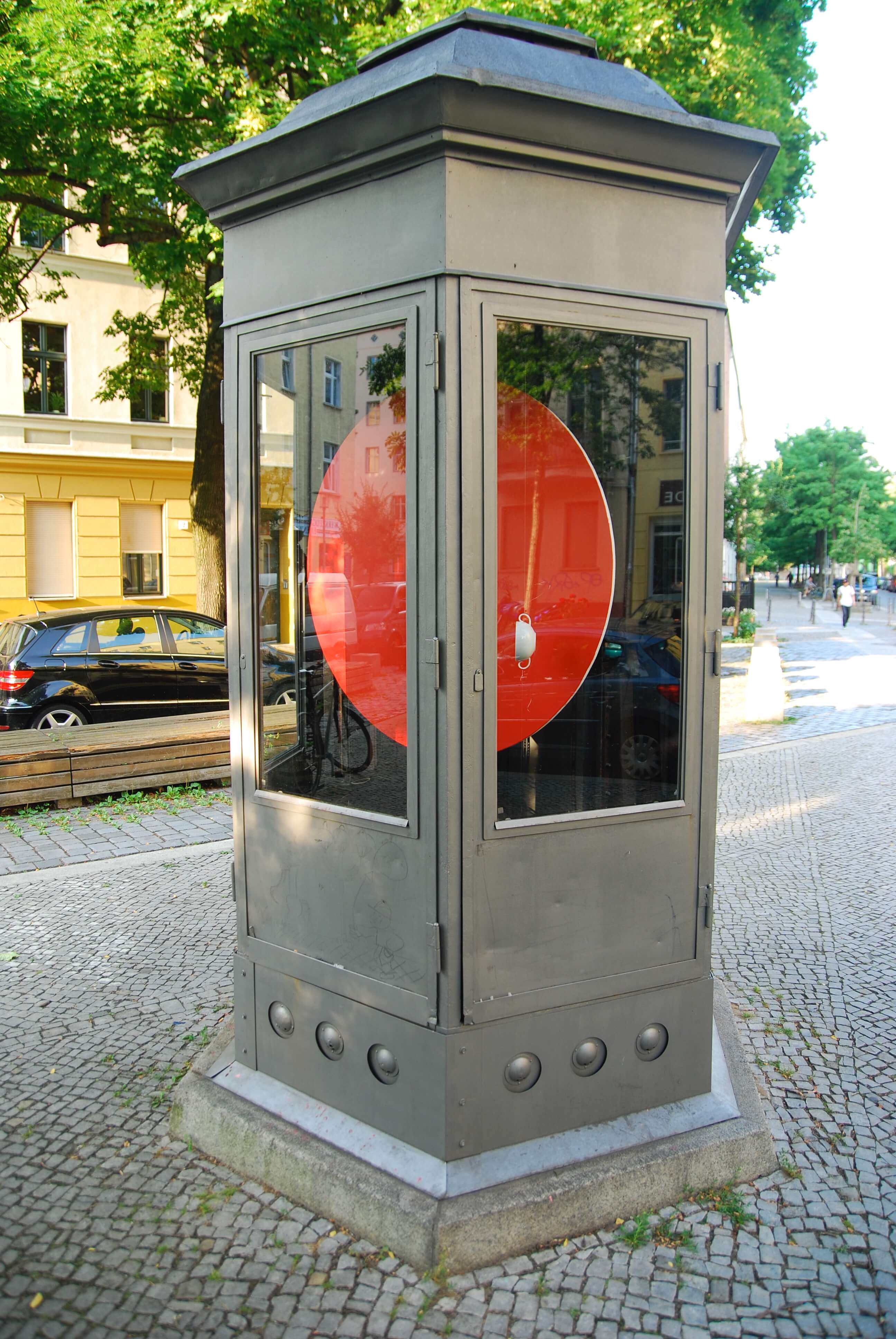 Ausstellungsprojekt Käthes Apfel, Linienverzweiger