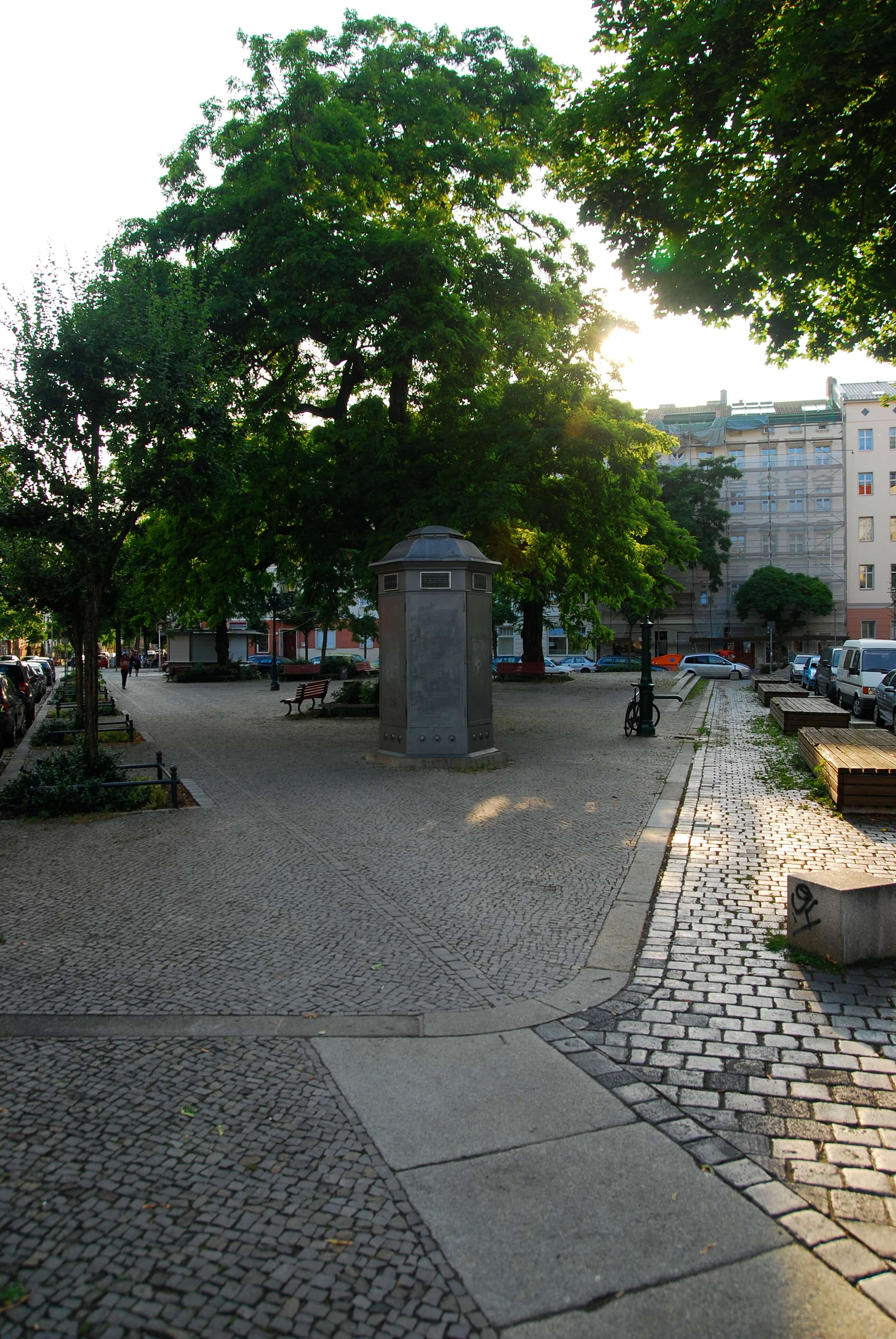 Ausstellungsprojekt Käthes Apfel, Linienverzweiger
